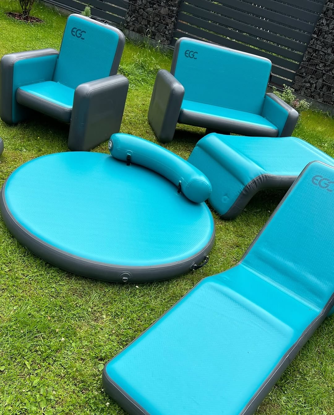 iPoolGo Inflatable Pool Chair - Image 5