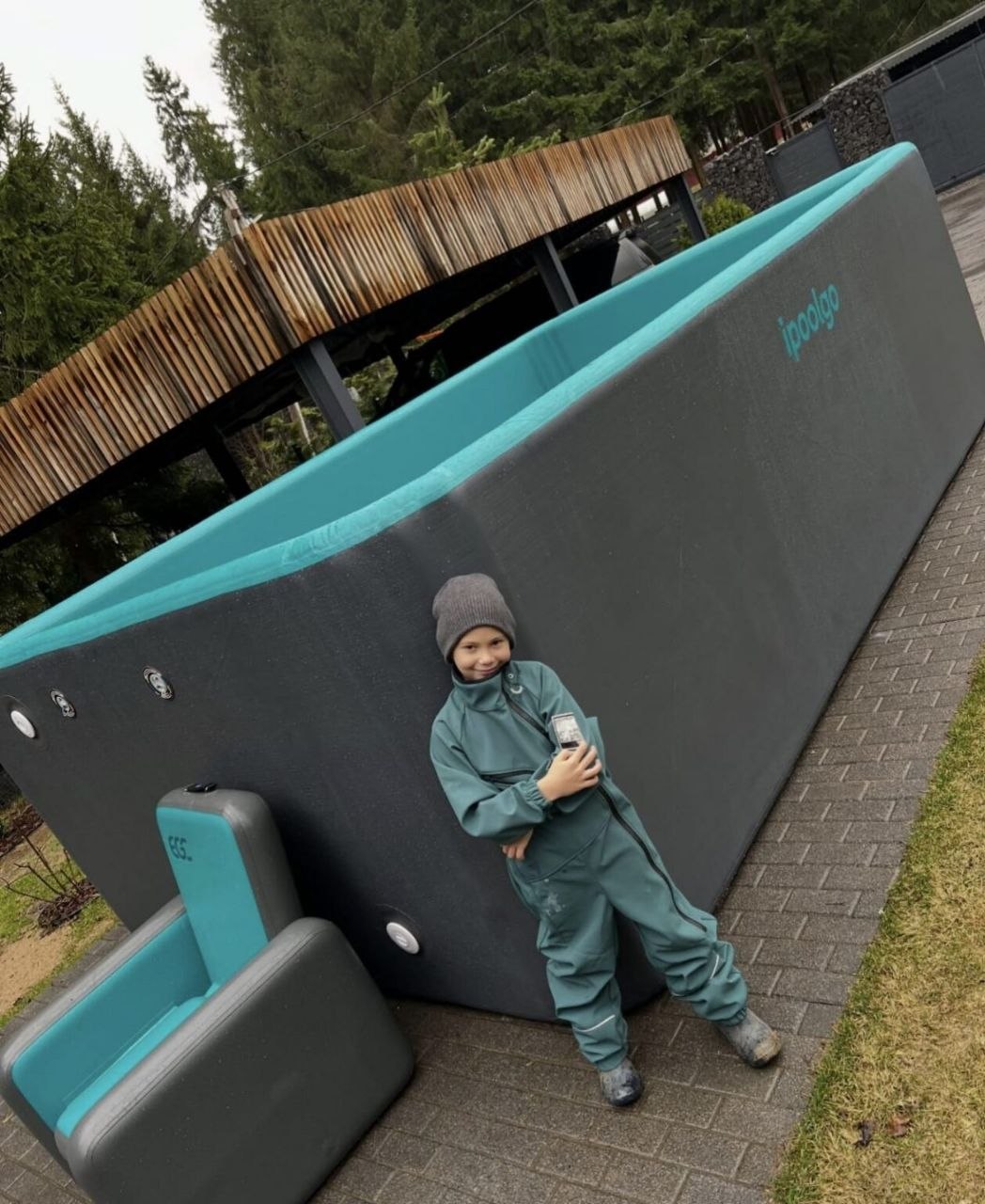 iPoolGo Rectangular Inflatable Swimming Pool - Image 9