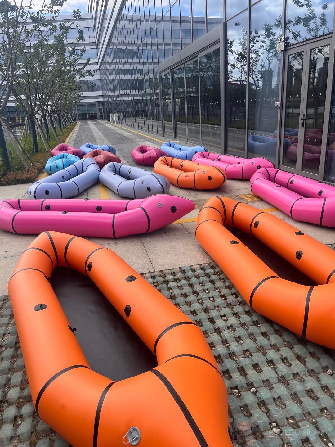 iPoolGo Inflatable Boat - Image 5